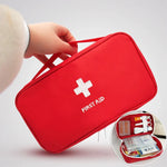 Portable Emergency First Aid Pouch – Compact Travel Medical Organizer