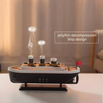 Titanic Motion Mist Humidifier – Ultrasonic Aroma Diffuser with Jellyfish Smoke Rings